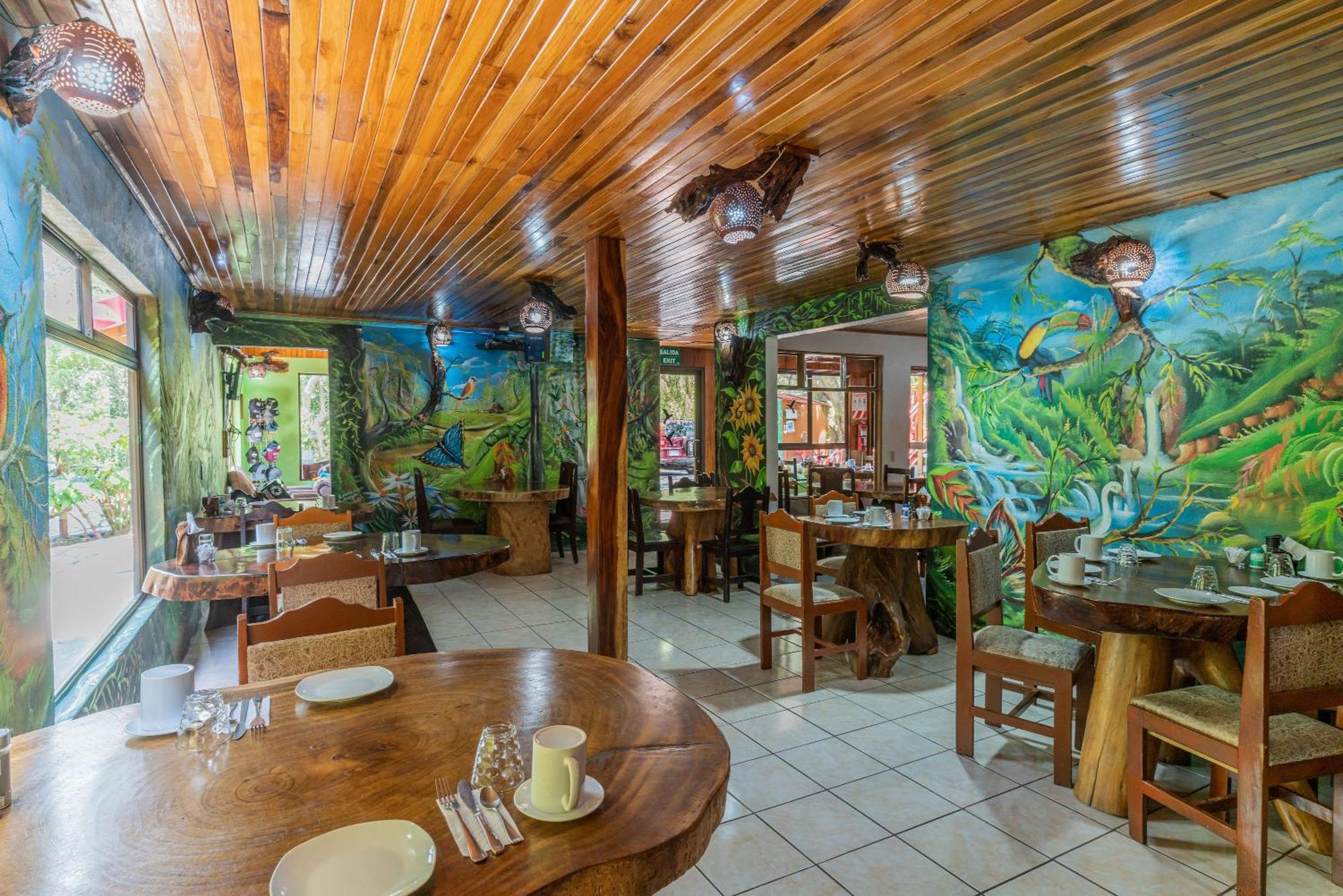 Monteverde Villa Lodge Exterior photo